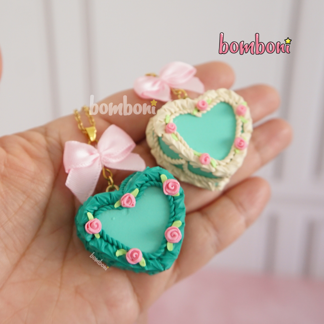 Collar Pastel Corazón Menta marfil