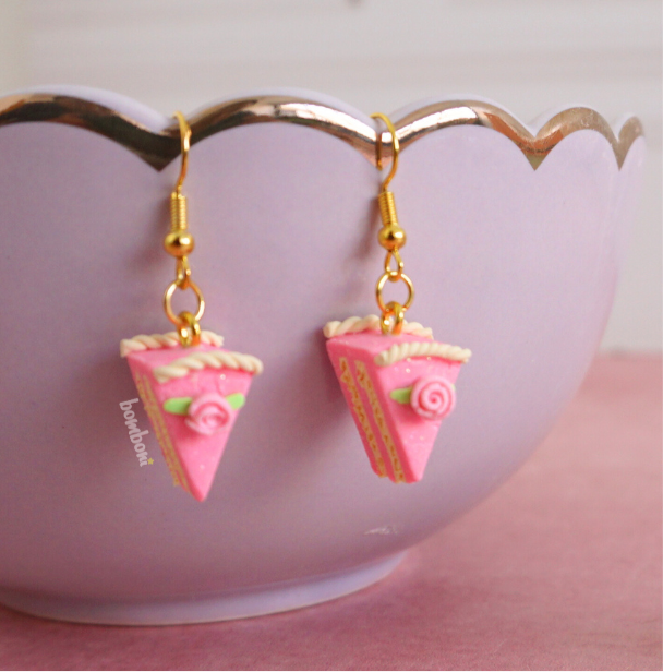 Aretes rebanada de pastel María Antonieta