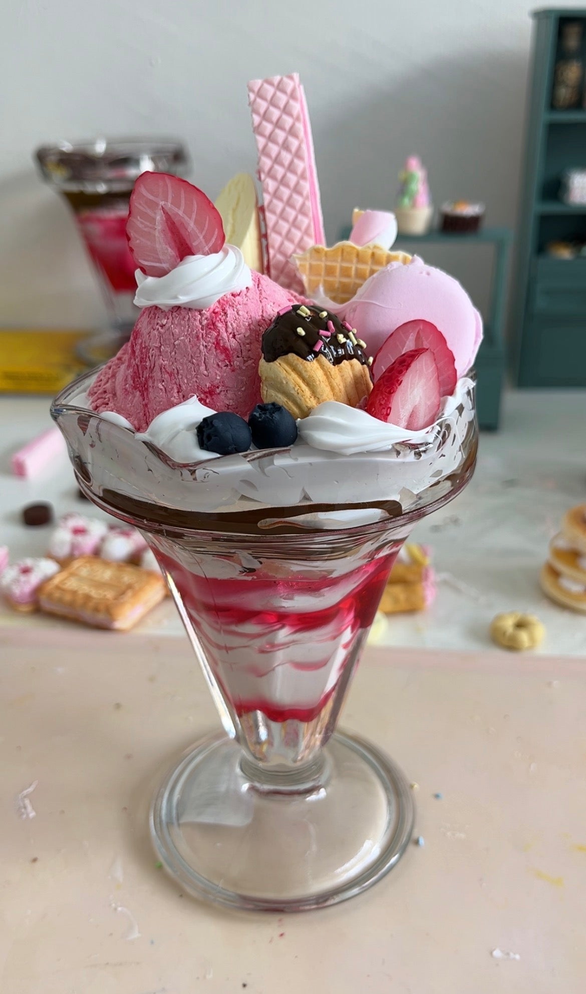 Dos copas de postres-Leticia
