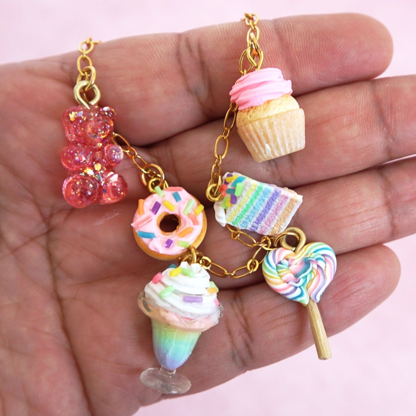 pulsera de dulces arcoiris hecho a mano arcilla
