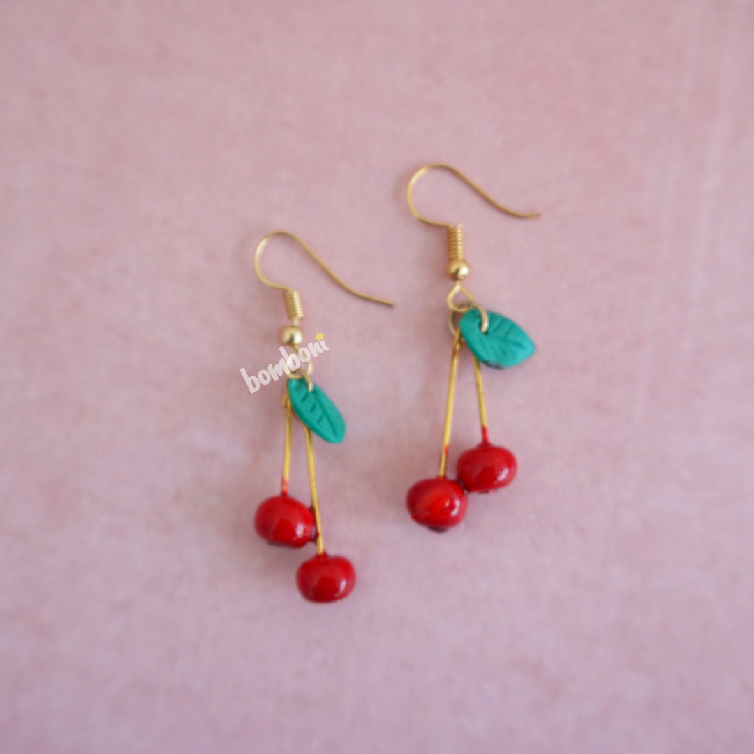 Aretes cerezas