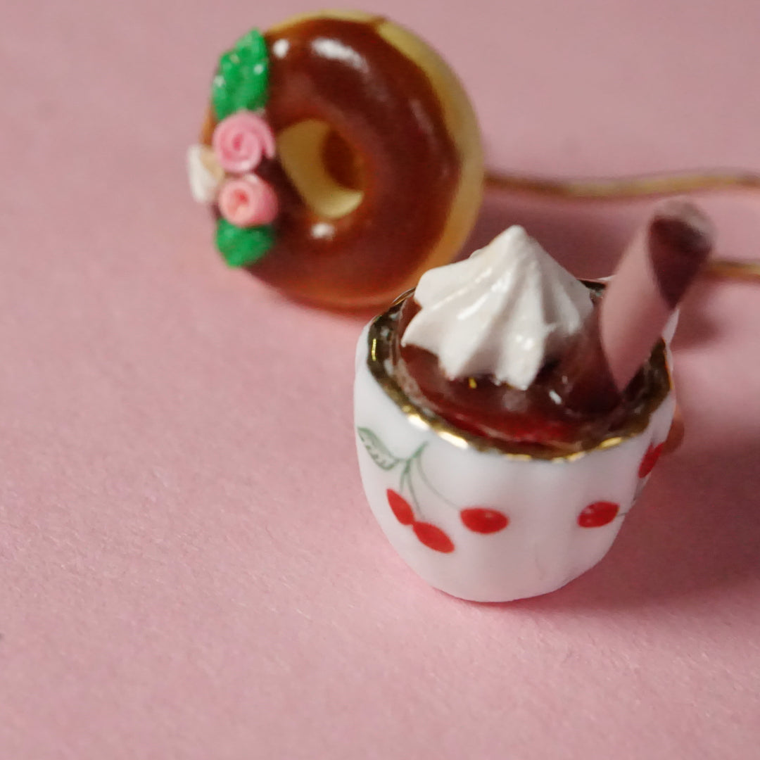 Aretes Taza de café y dona