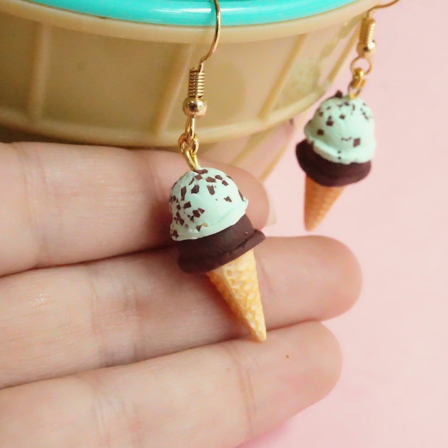 Aretes Helado chocomenta