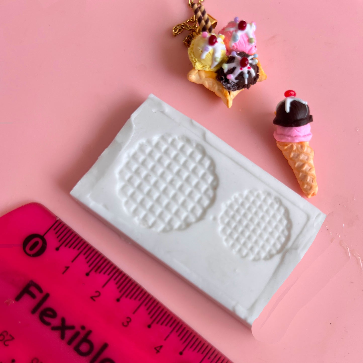 Molde conos de helado miniatura